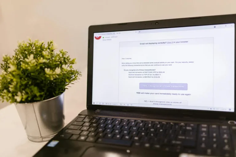 Création d&rsquo;une adresse mail Outlook : le guide pas à pas