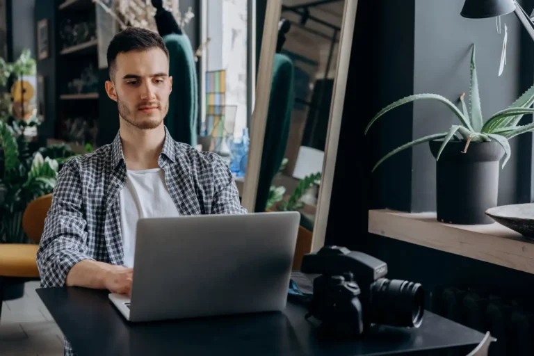 Statut freelance : comment choisir la forme juridique adaptée