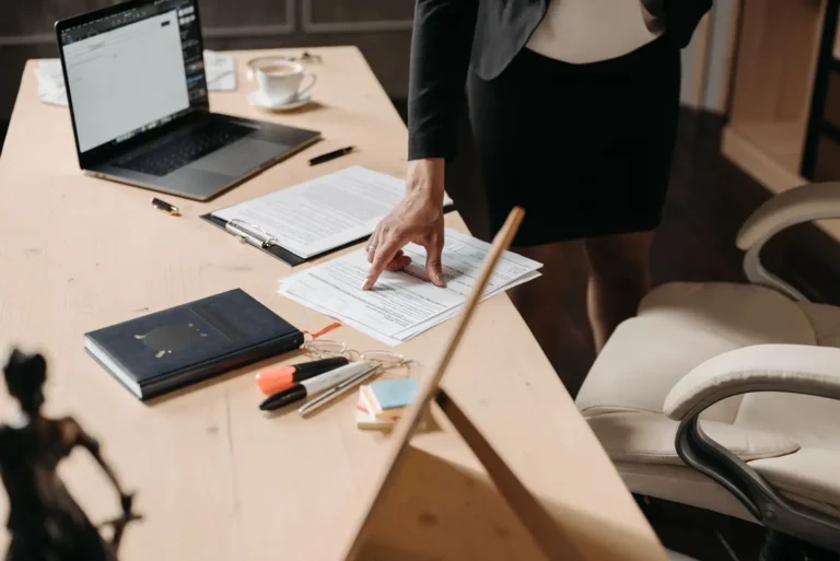 Information d&rsquo;une entreprise : où la trouver et la vérifier